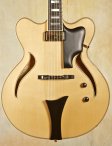 hofner-johnstowell-verythin-02